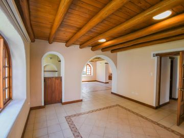 Casa Club Los Chillos Oportunidad