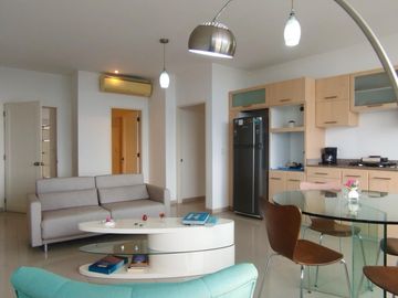 Venta Suite 2 ambientes con parqueo y vista a la ciudad