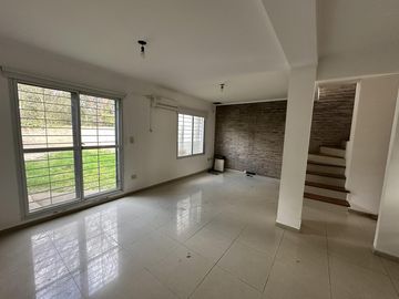 Venta Casa en Funes