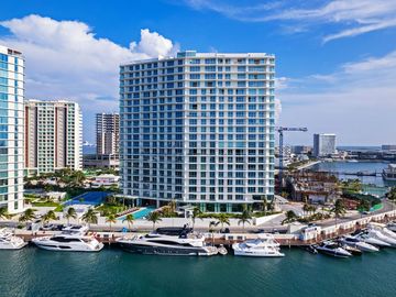 CONDOMINIO PUERTO Y PLAYA CANCÚN