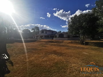 ¡Inversión de Ensueño en Tequisquiapan! Exclusiva Residencia  5,205m² | Zinnia