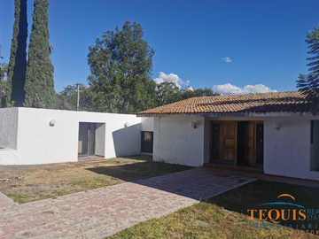 ¡Inversión de Ensueño en Tequisquiapan! Exclusiva Residencia  5,205m² | Zinnia