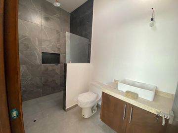 Casa en Fraccionamiento Burgos Bugambilias