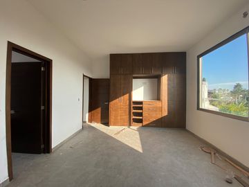 Casa en Fraccionamiento Burgos Bugambilias