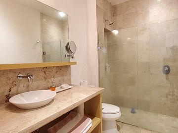 Departamento Remodelado en Condominio Taheima