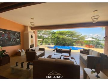 VENDO CASA CAMPETRE EN MALABAR  A 15 MINUTOS DE PEREIRA