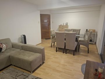DEPARTAMENTO A LA VENTA EN 1ER PISO CON TERRAZAS Y PATIO