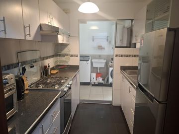 DEPARTAMENTO A LA VENTA EN 1ER PISO CON TERRAZAS Y PATIO