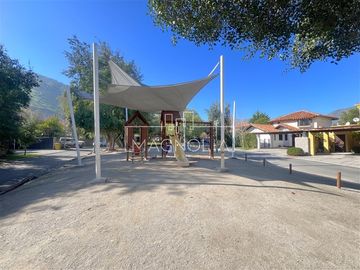 Casa en Venta en AVENIDA CHAMISERO