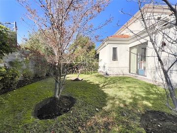 Casa en Venta en AVENIDA CHAMISERO