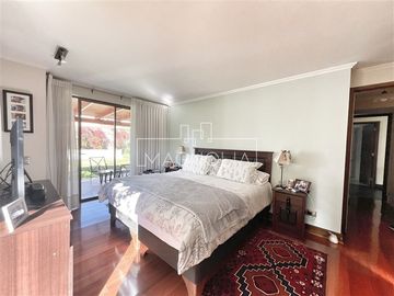 Casa en Venta en AVENIDA CHAMISERO