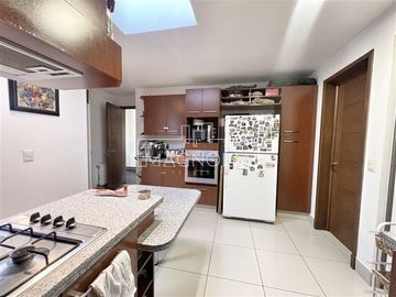 Casa en Venta en AVENIDA CHAMISERO