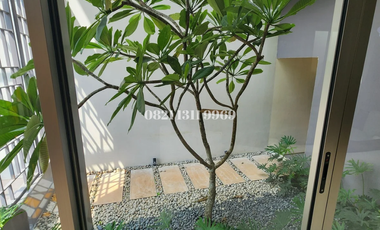 Rumah Mewah dekat View Danau Fontis Lacovia Citra Garden Serpong BSD