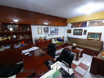Local en Venta en Plaza Las Américas sobre Av Venustiano Carranza