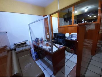 Local en Venta en Plaza Las Américas sobre Av Venustiano Carranza