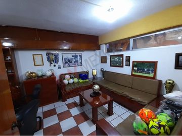 Local en Venta en Plaza Las Américas sobre Av Venustiano Carranza