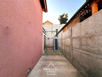 Casa en Venta en ACOGEDORA, BUEN ESTADO, BUEN BARRIO, Hermosas Vistas, Juegos, Parques, Las Vizcachas, Puente Alto