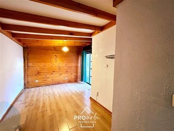 Casa en Venta en ACOGEDORA, BUEN ESTADO, BUEN BARRIO, Hermosas Vistas, Juegos, Parques, Las Vizcachas, Puente Alto