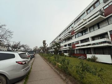VENDE DEPTO DUPLEX METRO VILLA FREI ÑUÑOA
