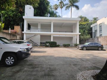 Loft en venta en condominio en Lomas de Cortes