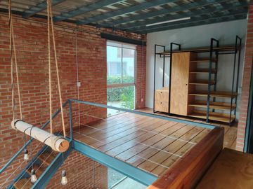 Loft en venta en condominio en Lomas de Cortes