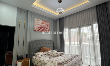 Rumah Mewah Full Furnished di Scarlet Summarecon Gading Serpong