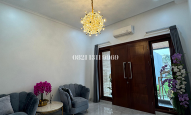 Rumah Mewah Full Furnished di Scarlet Summarecon Gading Serpong