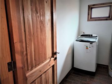 Venta de casa de dos dormitorios, en Quillota.