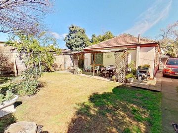 Casa en venta en LA REINA