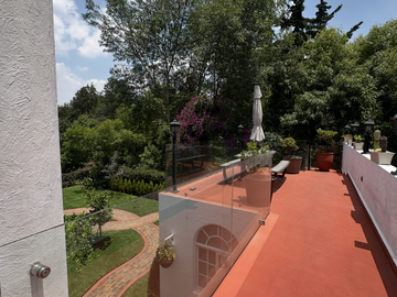 Casa en venta en loma de vallescondido