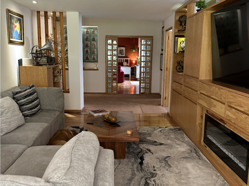 Casa en venta en loma de vallescondido