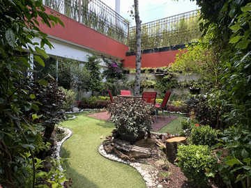 Casa en venta en loma de vallescondido
