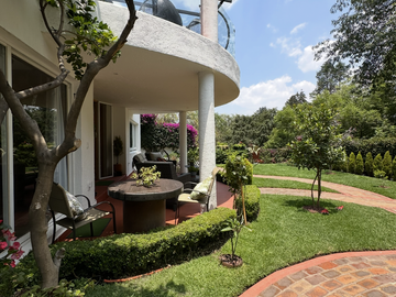 Casa en venta en loma de vallescondido