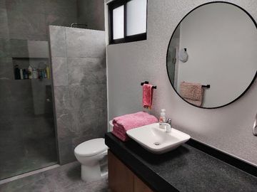 Casa en Venta en fraccionamiento La Vista Queretaro