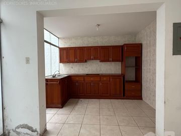 Terreno comercial en  Venta