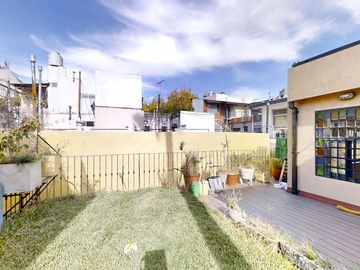 VENTA PH 6 AMBIENTES COLEGIALES, PATIO, TERRAZA