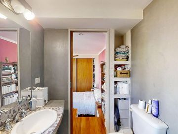 VENTA PH 6 AMBIENTES COLEGIALES, PATIO, TERRAZA
