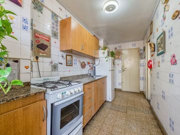 VENTA FLORESTA 3AMB. AL FRENTE C/BALCON apto cred.