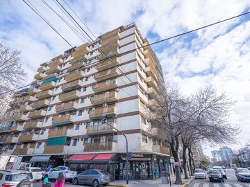 VENTA FLORESTA 3AMB. AL FRENTE C/BALCON apto cred.