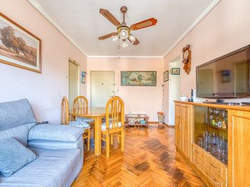 VENTA FLORESTA 3AMB. AL FRENTE C/BALCON apto cred.
