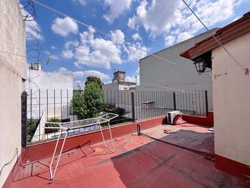 VENTA CASA 3 AMB JARDINPILETA EN RAMOS MEJIA