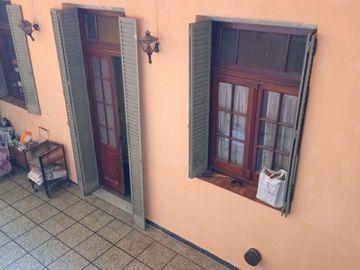 VENTA DE CASA 6 AMBIENTES, VILLA LURO OPORTUNIDAD