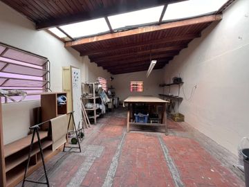 VENTA DE CASA 6 AMBIENTES, VILLA LURO OPORTUNIDAD