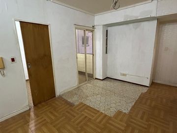 VENTA DEPTO. DOS AMBIENTES COLEGIALES APTO/CREDITO