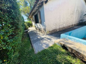 Casa 3 ambientes en venta con Galpón florida oeste