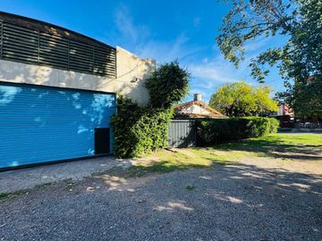 Casa 3 ambientes en venta con Galpón florida oeste