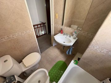 VENTA PH-CASA 3 AMBIENTES COCH-QUINCHO-TERRA MUNRO