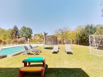Casa en Venta El Nacional Club de Campo / permuta