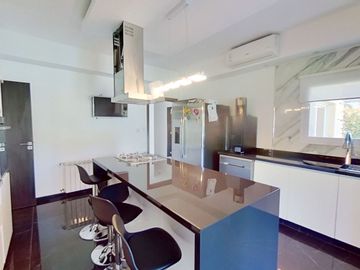 Casa en Venta El Nacional Club de Campo / permuta