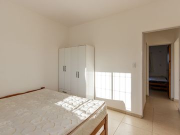 VENTA CASA 2 DORMITORIOS CON PILETA EN FUNES